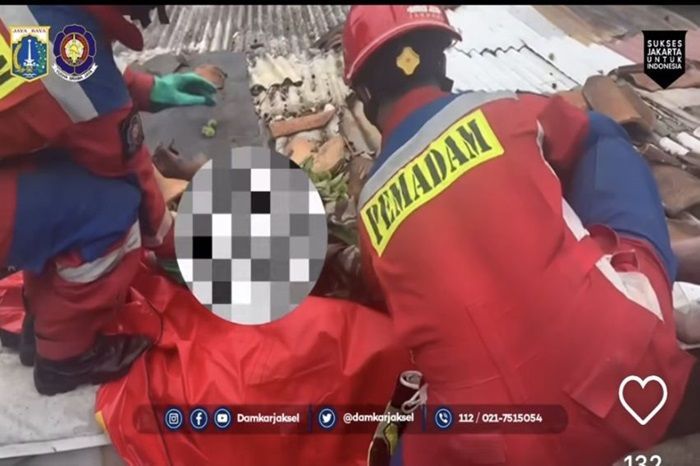 ﻿Geger! Jenazah Pria di Tebet Ditemukan di Atap Rumah, Polisi Mengonfirmasi Kelelahan Jadi Penyebab Kematian Korban
