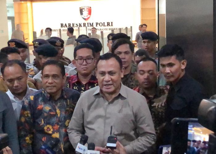Firly Bahuri Tak Kunjung Disidang di Kasus Pemerasan, Bakal Sandang Status Tersangka Seumur Hidup?