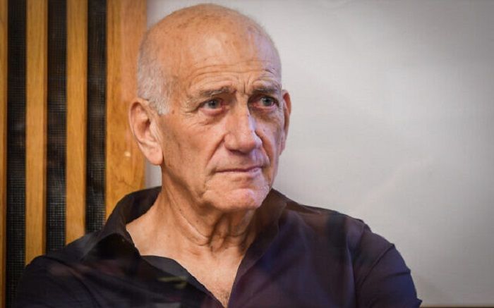 Tak Setuju Pendudukan Palestina, Mantan PM Israel Olmert Sebut Netanyahu Bencana Nasional