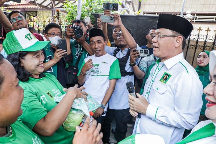 Momen Hari Ibu, Mardiono Tegaskan Keberpihakan PPP Terhadap Perempuan di Cirebon