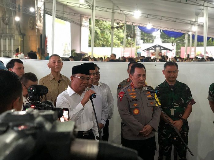 Di Gereja Katedral, Kapolri Bicara Soal Pilihan Dalam Pemilu