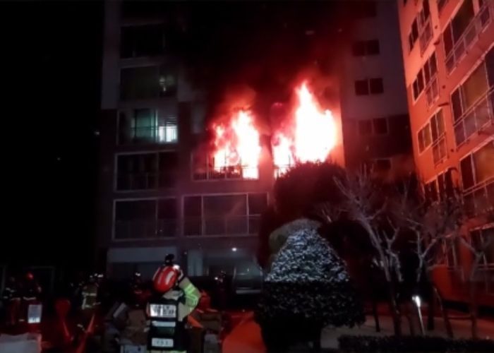 Kisah Heroik Pria di Korsel Selamatkan Keluarga dari Kebakaran, Tewas Usai Lompat dari Lantai 4 Sambil Gendong Anak