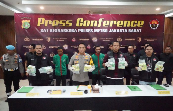 Peredaran 30 Kg Sabu untuk Tahun Baru Berhasil Digagalkan Polres Jakbar, Modusnya Kamuflase BBM