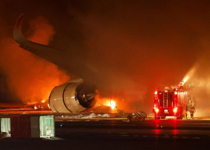 Kronologi Pesawat Japan Airlines Terbakar di Bandara Haneda Tokyo Usai Bertabrakan dengan Pesawat Penjaga Pantai Jepang