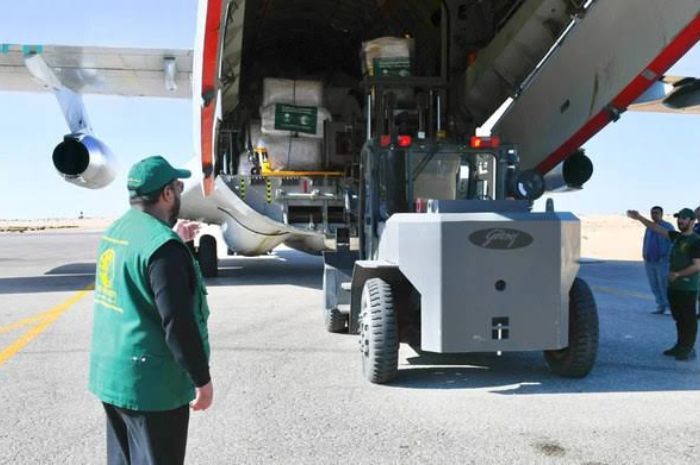Pesawat Bantuan Saudi untuk Warga Gaza Tiba di Mesir