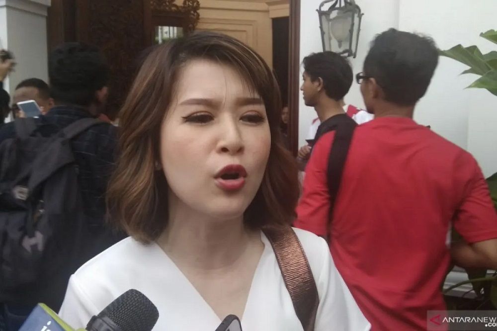 Grace Natalie Datangi Moderator dan Pendukung Paslon 3 di Jeda Iklan Debat Capres Ketiga: Sangat Tidak Etis!