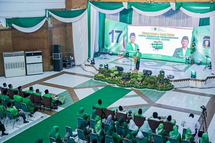 Datangi Jambi, Plt Ketum PPP Beri Semangat Kader Sambut Pemilu 2024
