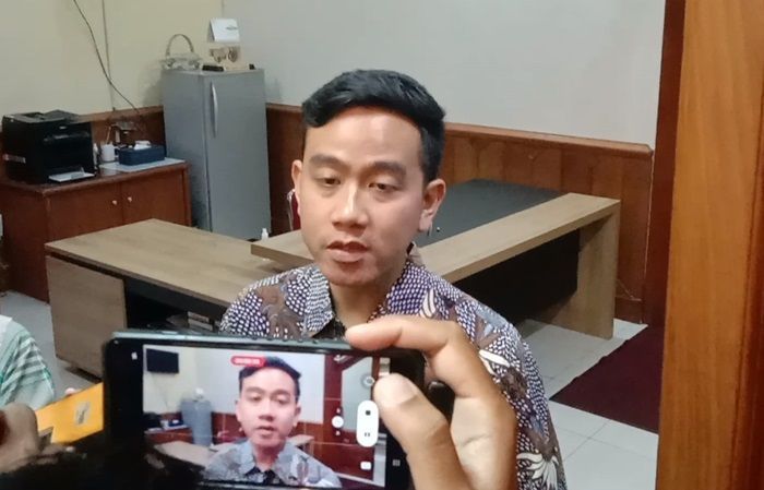 Diminta Mundur sebagi Wali Kota Solo, Gibran: Terima Kasih Masukannya
