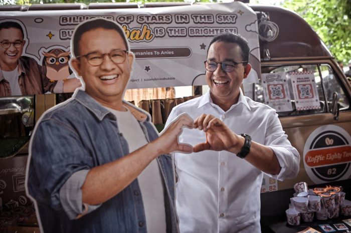 Aksi Keren Pendukung Capres 01: Coffee Truck Ala Fanmeet K-Pop Banjiri Acara ‘Desak Anies’