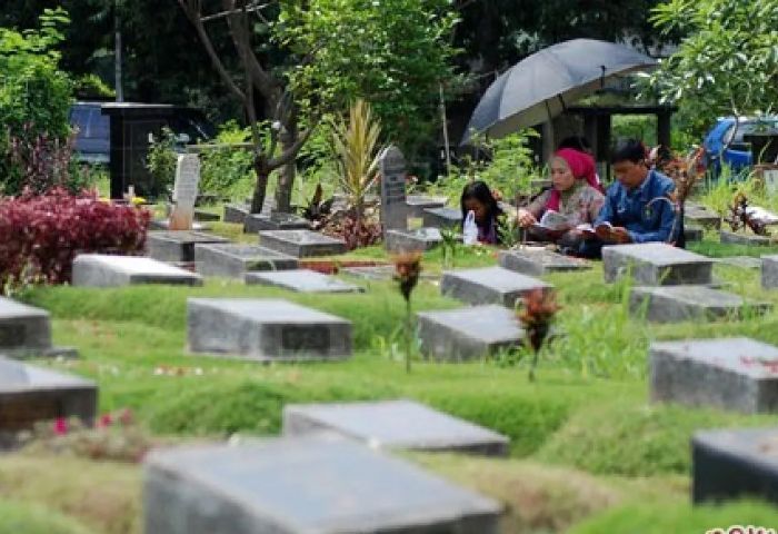 Pemakaman di Kota Bandung Gratis, Warga Hanya Perlu Datang ke Kantor TPU