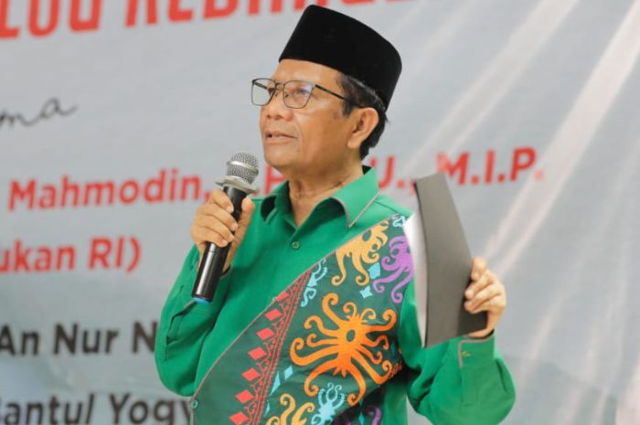 Dialog Kebangsaan di DIY: Mahfud MD Ajak Rawat Warisan Ulama untuk Indonesia yang Berkah