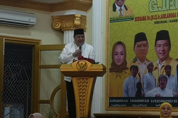 Resmikan Gerakan Tadarus Al-Quran di Bekasi, Airlangga Hartanto Sebut Acara 'Gibran' Bisa Turunkan Suhu Politik