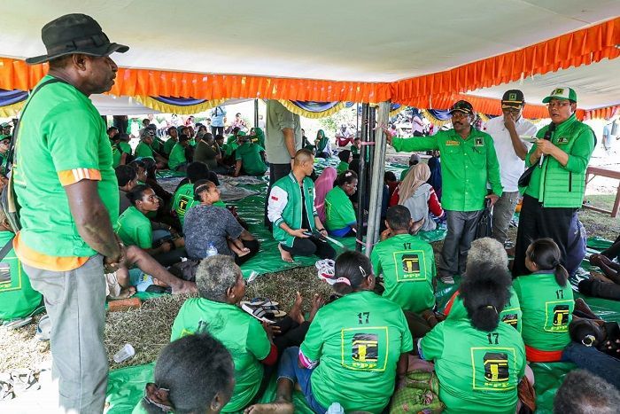 Mardiono Kampanyekan Program Pertanian PPP dan Inisiatif Ganjar-Mahfud di Merauke