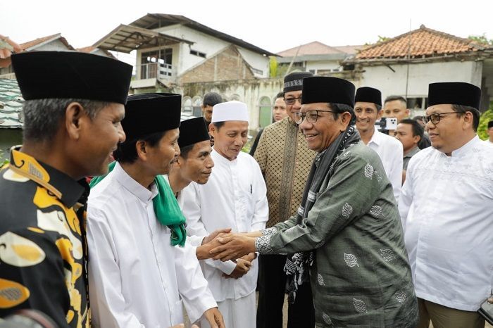 Ponpes Babakan Ciwaringin Cirebon Berikan Dukungan ke Ganjar-Mahfud