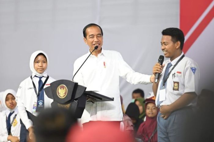 Keberhasilan Pemerintahan Jokowi Selama 9 Tahun Dapat Dukungan dan Apresiasi dari Sejumlah Rektor