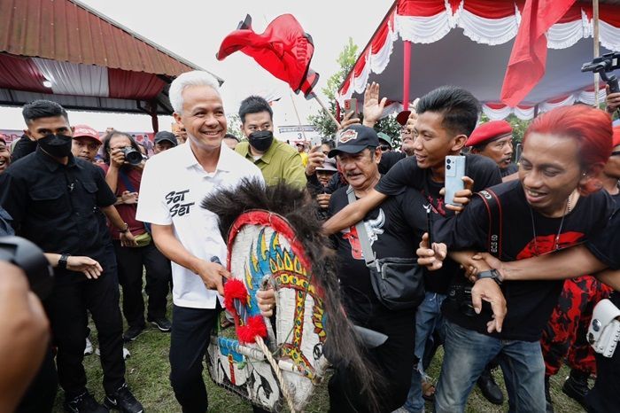 Berkarya untuk Masa Depan: Visi Ganjar Pranowo dalam Mempromosikan Seni Tradisional di Era Modern