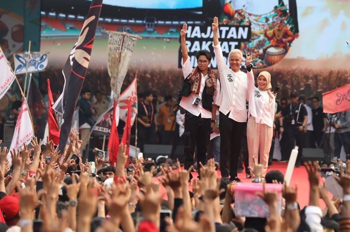 Hajatan Rakyat Bogor: Ganjar, Atikoh, dan Alam Satu Panggung Suarakan Kemenangan Ganjar-Mahfud