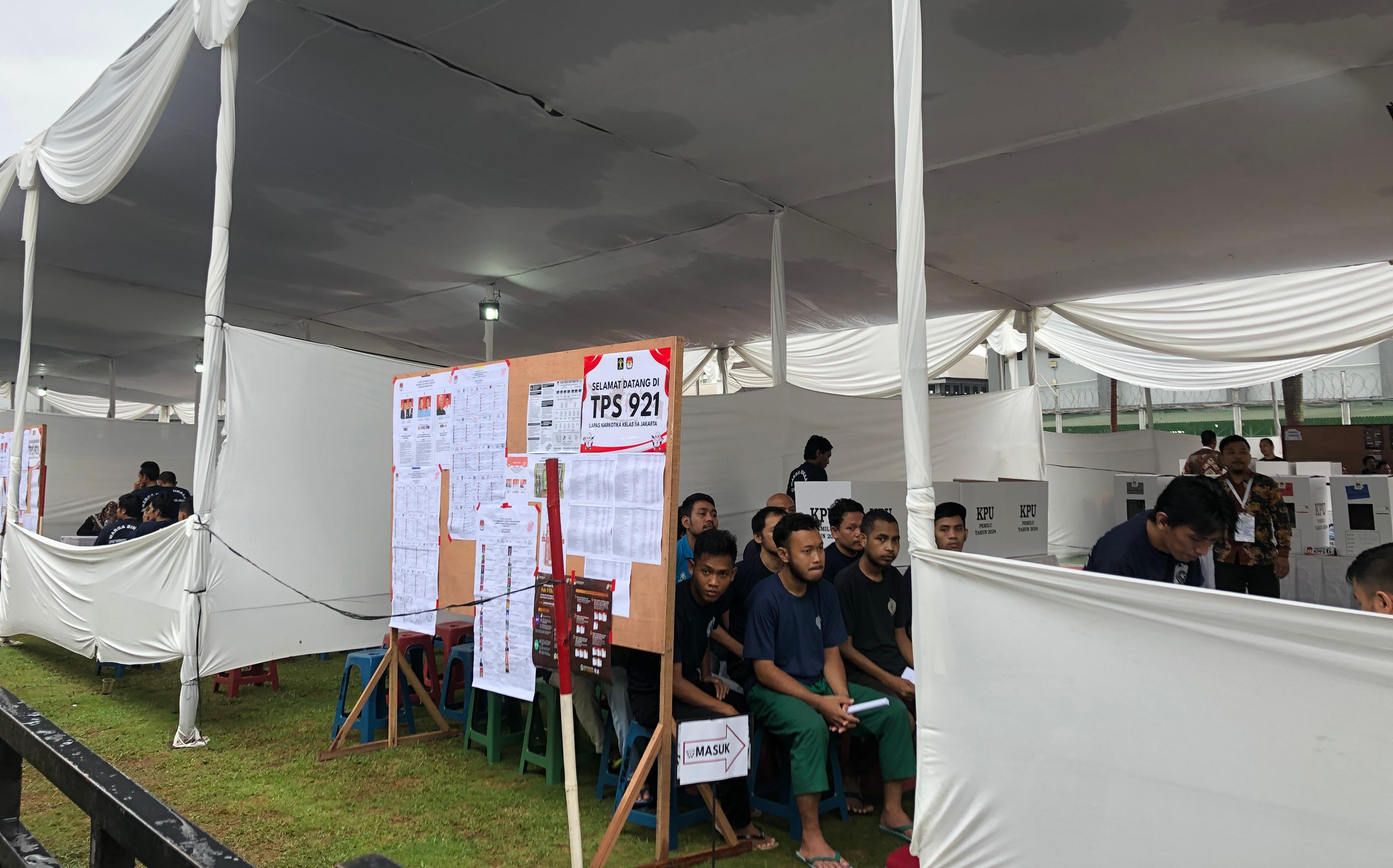 Begini Pelaksanaan Pencoblosan di dalam Lapas Cipinang: Ada Palang Pintu