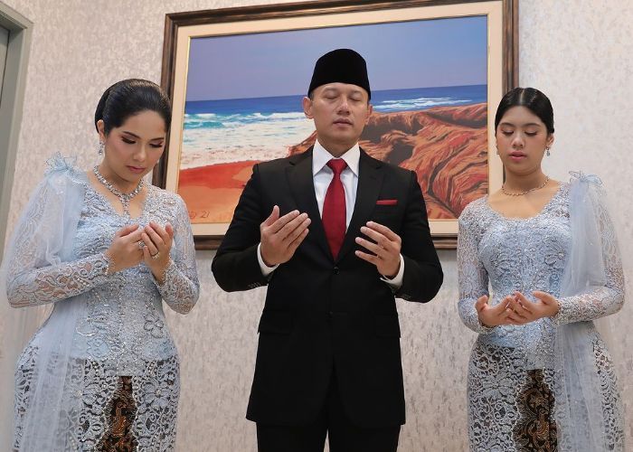 AHY Didampingi Istri dan Anak Tercinta saat Dilantik Jadi Menteri ATR Hari Ini: Bismillahirrahmanirrahim