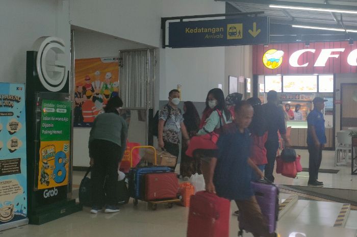 Cerita Penumpang Kereta Pandalungan, Gegara Banjir Tempuh Jakarta-Jember 24 Jam