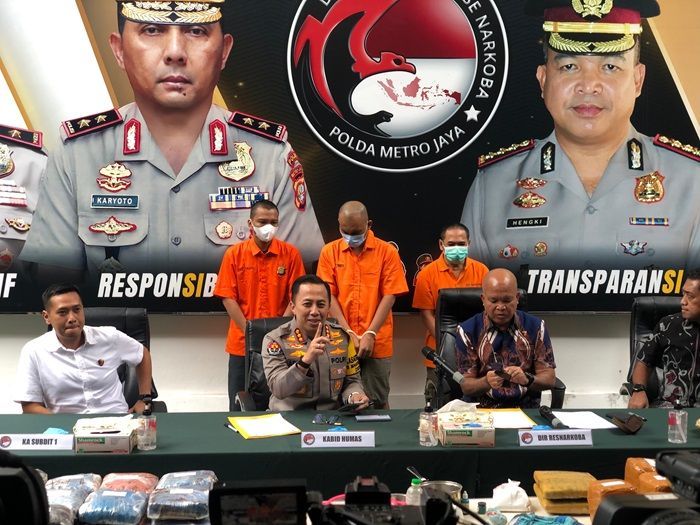 Pabrik Ekstasi Digerebek Polisi, Lokasinya di Kamar Apartemen Sentraland Jakbar