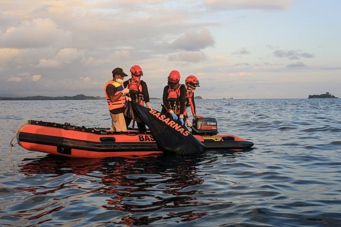 Belasan Jenazah Diduga Pengungsi Rohingya Ditemukan di Laut Aceh