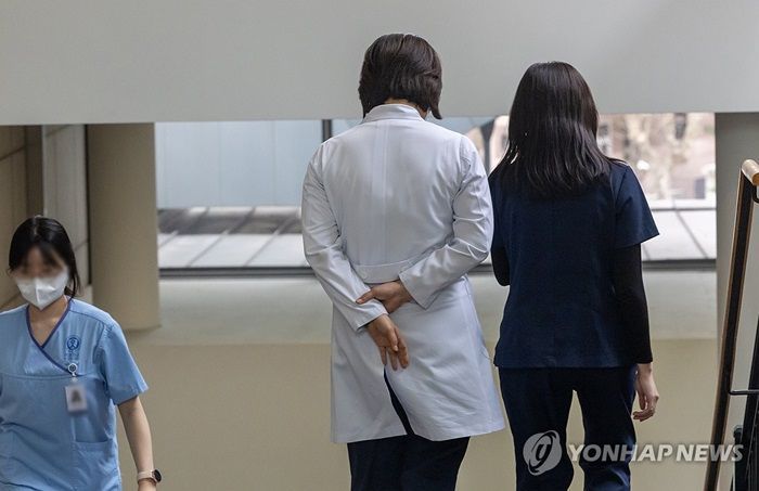 Rumah Sakit di Korea Tutup Bangsal Imbas Mogok Kerja Massal Dokter Magang
