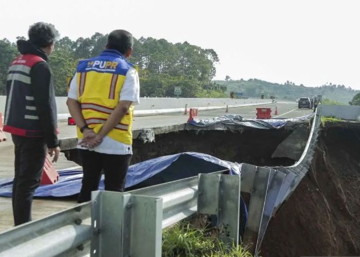 Wamen BUMN Ungkap akan Kaji Penyebab Amblasnya Tol Bocimi, Diupayakan Beroperasi saat Mudik Lebaran