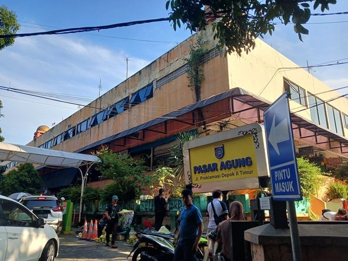 Jelang Hari Raya, Pasar Agung Ramai Diserbu Pembeli
