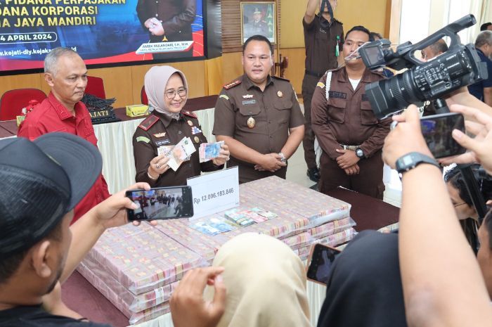 Kejati DIY Terima Uang Pengembalian Kerugian Negara Pidana Pajak, Negara Rugi 93 Miliar Rupiah