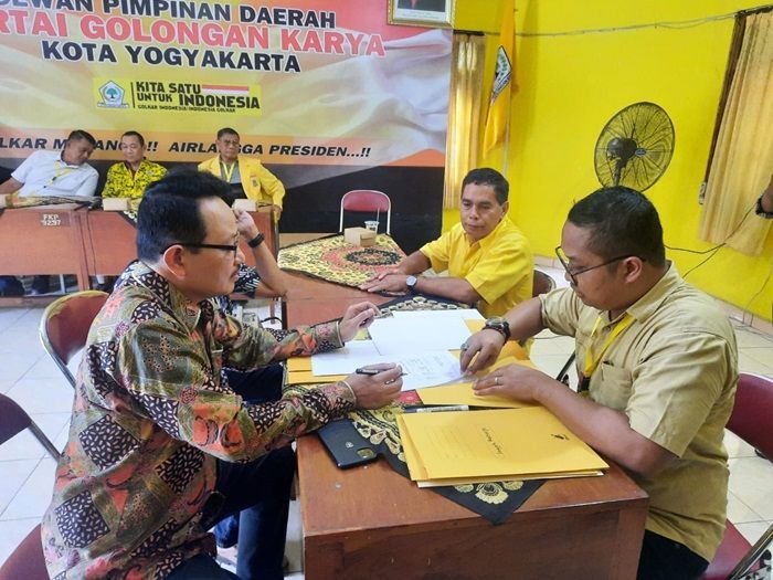 SAH! Heroe Purwadi Kumpulkan Berkas Cawali Yogyakarta Lewat Golkar