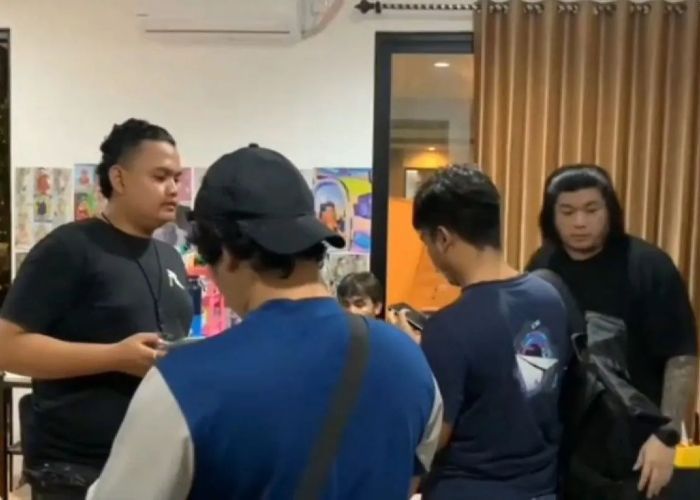 Polda Metro Gerebek 3 Rumah Mewah Jadi Markas Judi Online di Tangerang, 11 Pelaku Ditangkap!