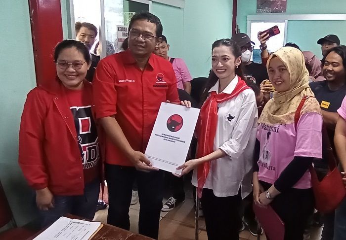 Putri Politisi Senior PDIP Aria Bima, Riri Maharani, Daftar Jadi Bakal Calon Wawali di Pilkada Solo 2024