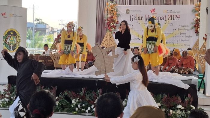 Melihat Semarak Macapat Rikat Rakit Raket 2024: Tekad Kuat untuk Menjaga Identitas Yogyakarta