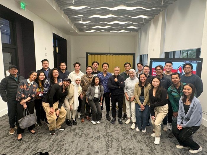 Berkunjung ke MIT, Zulkifli Hasan dan Putrinya Bahas Perdagangan Indonesia Bersama Mahasiswa Indonesia