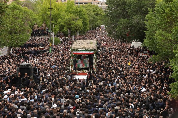 Ribuan Warga Iran Berkabung untuk Presiden Ebrahim Raisi di Tabriz