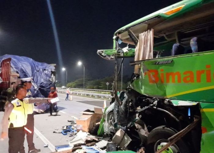 Sopir Bus Pariwisata Bawa Siswa SMP Jadi Tersangka Buntut Kecelakaan di Tol Jombang-Mojokerto