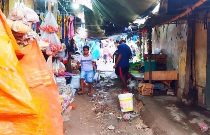 Fasilitas Pasar Tradisional Oesapa di Kupang Dinilai Masih Belum Memadai