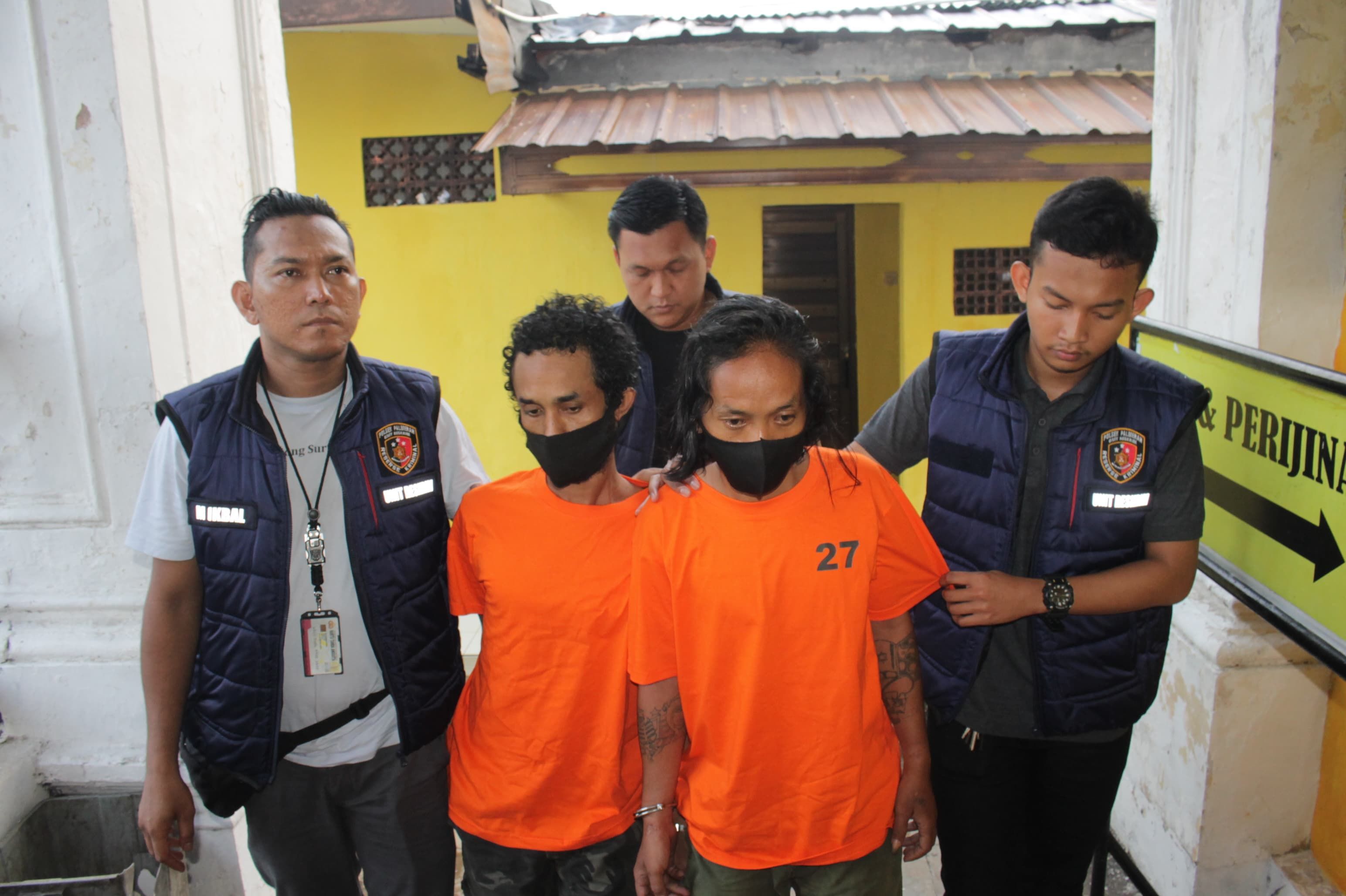 Polisi Tangkap Kawanan Penipu di Jakbar, Modusnya Tukar Uang Receh dan Kenal Bos