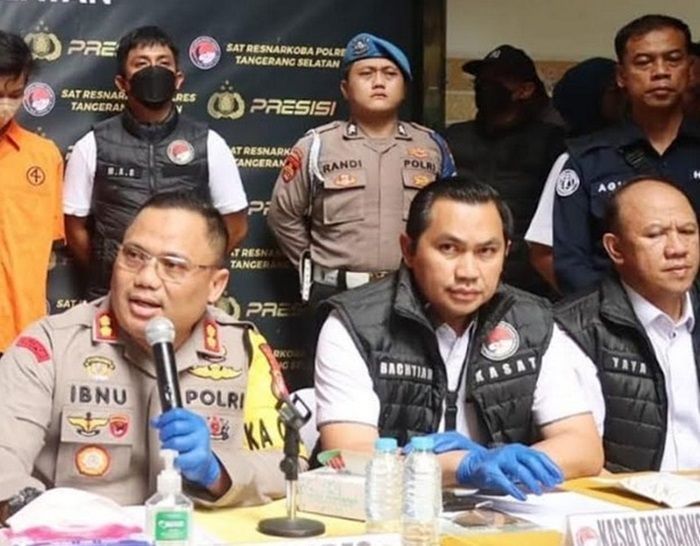 Polres Tangsel Grebek Tempat Penjualan Obat Terlarang Berkedok Toko Kelontong
