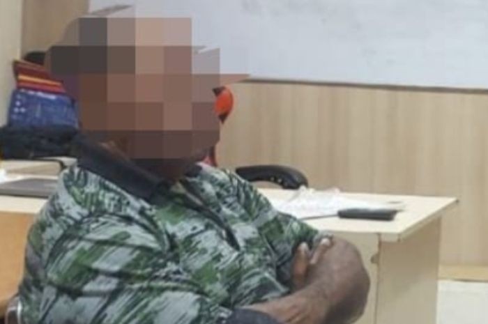 TNI-Polri Tangkap Seorang PNS di Papua Terkait Pemasok Senpi ke KKB