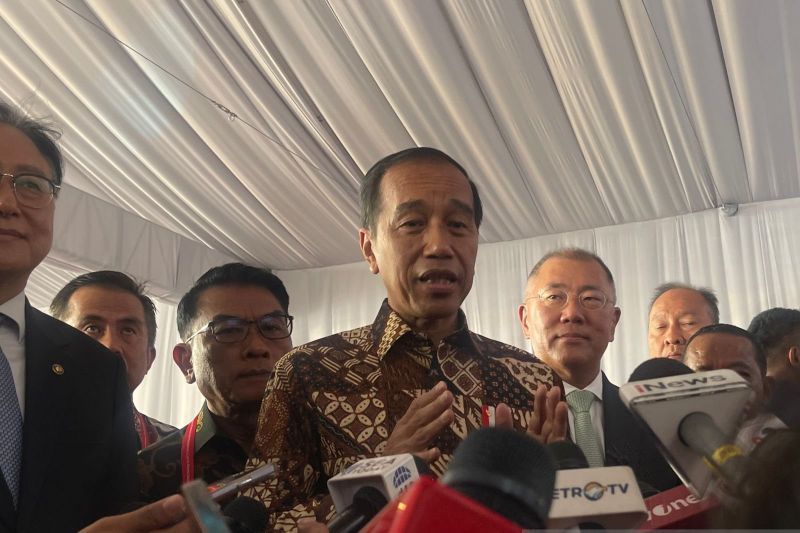 Kata Presiden Jokowi soal Desakan Menkominfo Mundur Imbas Peretasan PDNS