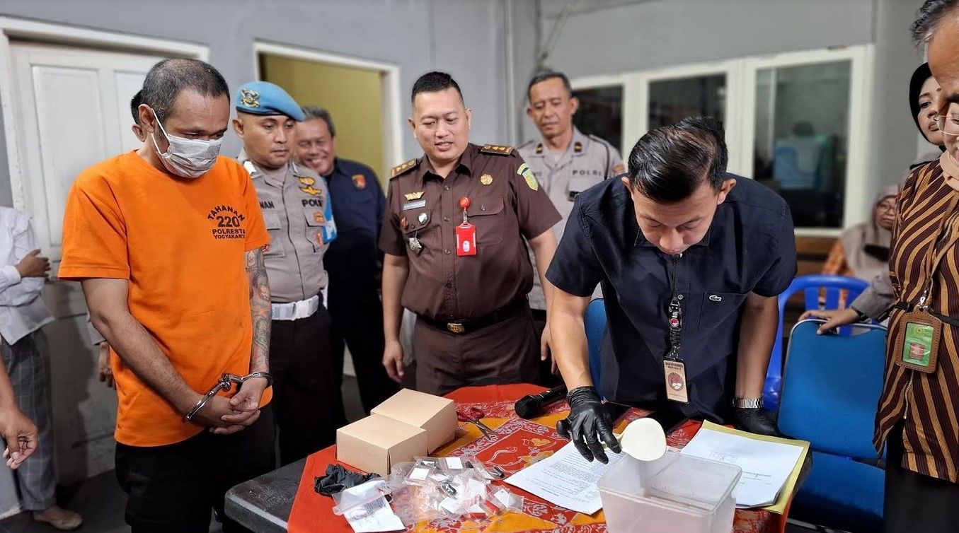 Polresta Yogyakarta Musnahkan 15 Paket Sabu Siap Edar, Pelaku Masukkan Sabu ke Dalam Tali Rafting