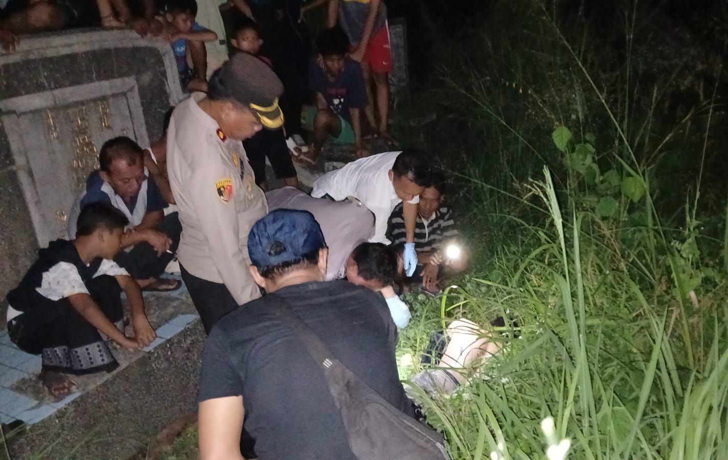 Geger! Mayat Tanpa Identitas Ditemukan di Kuburan Tangerang, Mulut-Hidung Keluarkan Darah
