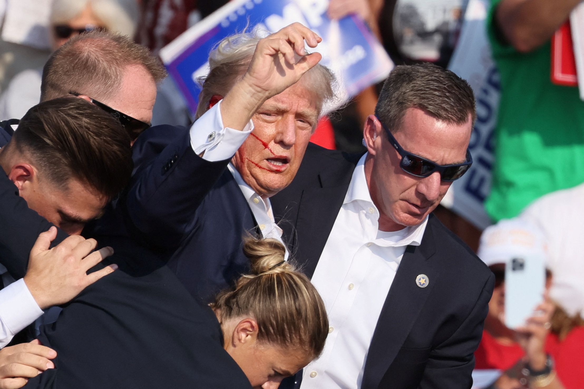 Donald Trump Ditembak saat Kampanye di Pennsylvania, Pelaku Dilaporkan Tewas