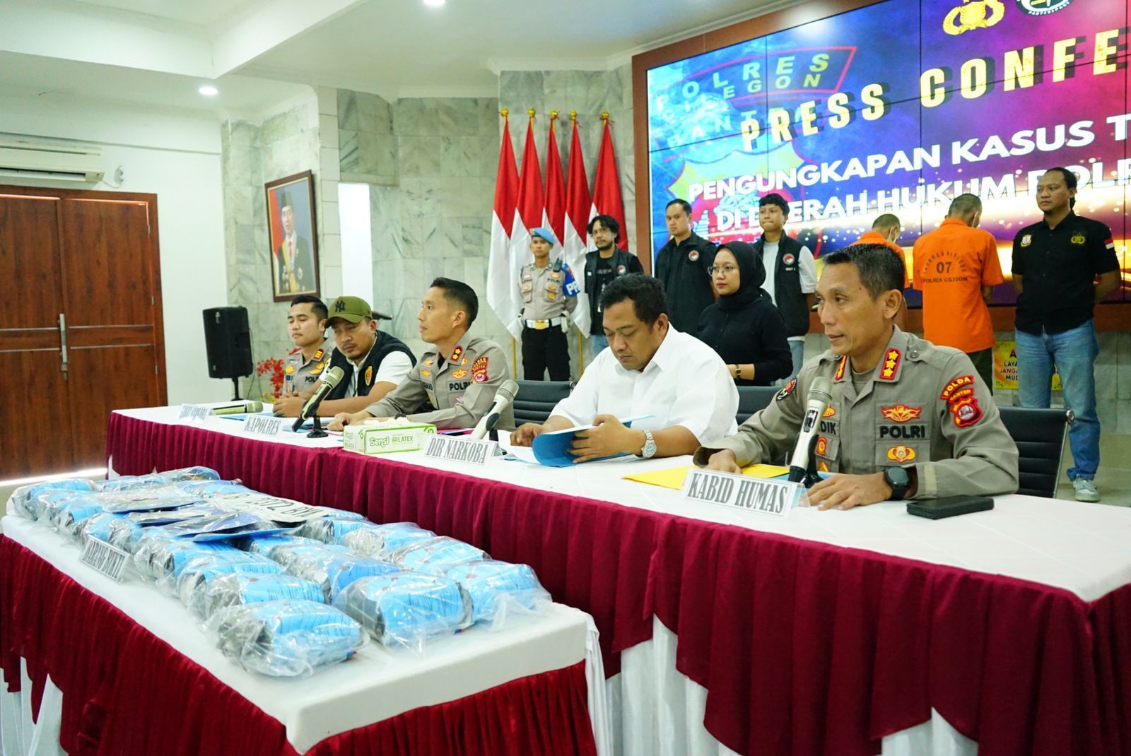 Polri Gagalkan Pengiriman Narkoba di Merak, 30 Kg Sabu Disembunyikan di Dalam Interior Mobil