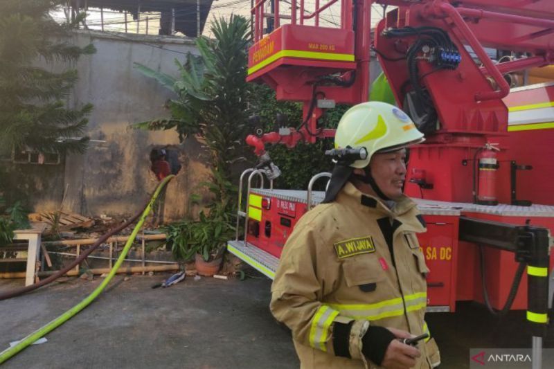 Kebakaran di Manggarai, KAI Pastikan Perjalanan KRL Tak Alami Gangguan