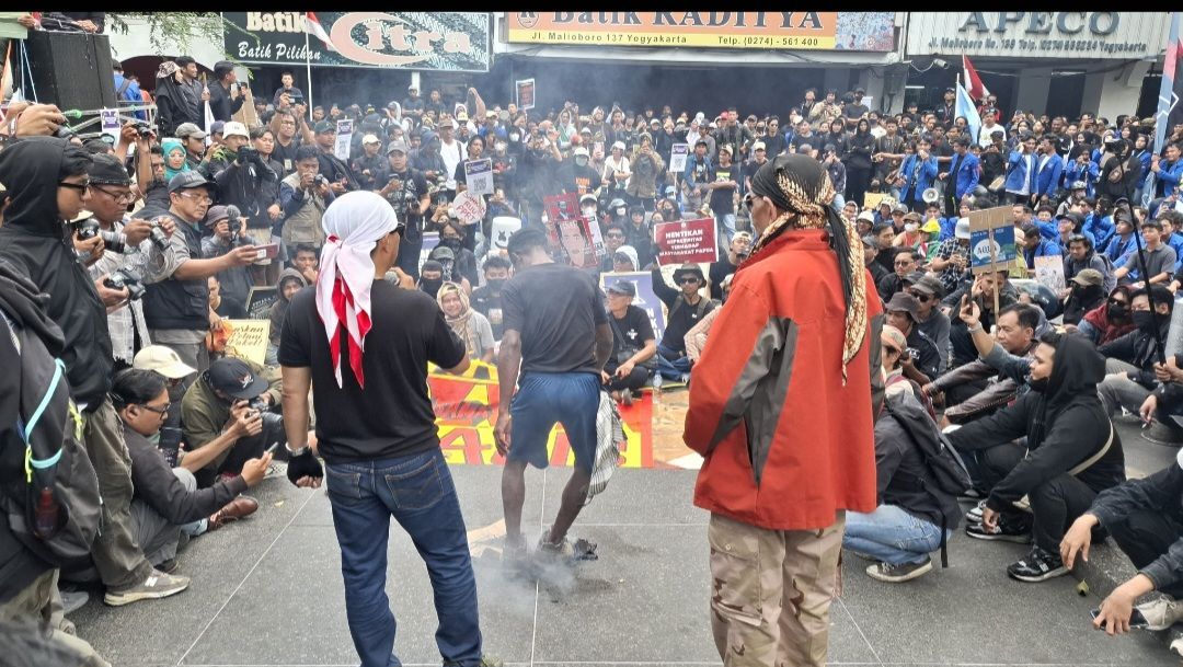 Aksi Jogja Memanggil Kembali Menggema di Malioboro, Tuntut Demokrasi Berjalan Semestinya