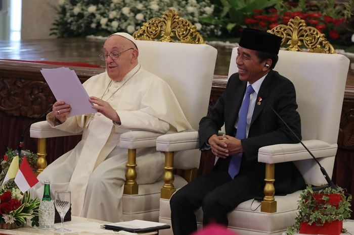 Bertemu Presiden Jokowi, Paus Fransiskus Doakan Indonesia Selalu Diberkati Perdamaian