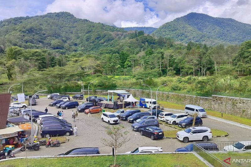 Diduga Kelelalahan Usai Liburan, Seorang Wisatawan Meninggal Dunia di Puncak Bogor